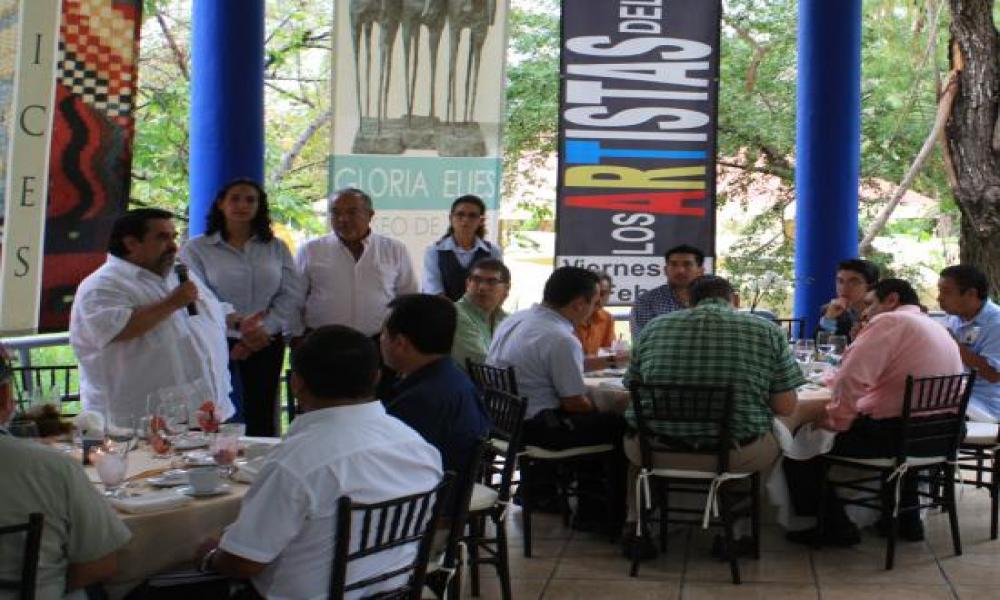 Se estrechan lazos de amistad, laborales y vínculos de colaboración en el CUCosta