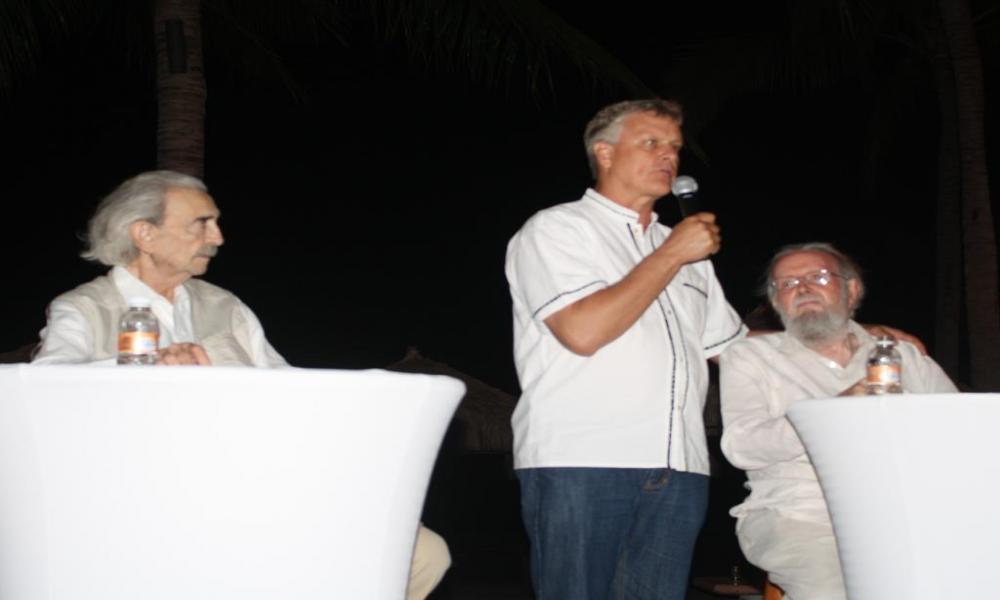Clausuran la tercera edición de “Letras en la Mar” en Puerto Vallarta Figuras de la poesía y el arte Nacionales e Internacionales