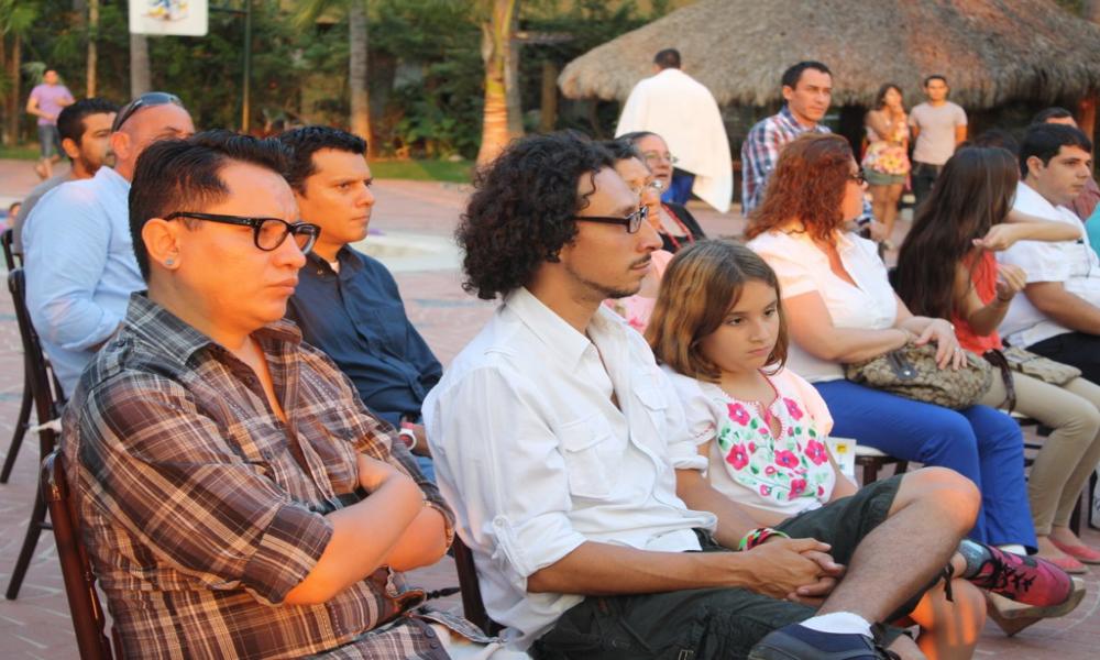 Clausuran la tercera edición de “Letras en la Mar” en Puerto Vallarta Figuras de la poesía y el arte Nacionales e Internacionales