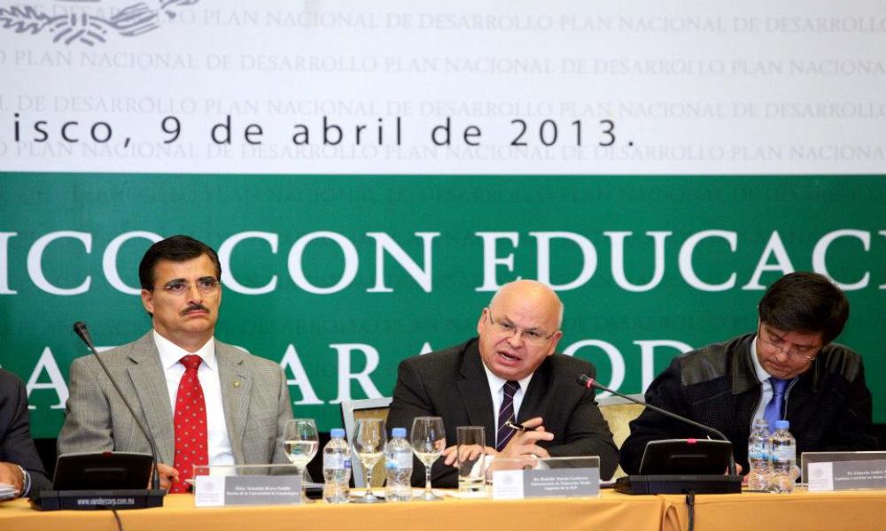 Propone UdeG mejorías en la calidad y financiamiento de la educación superior en México