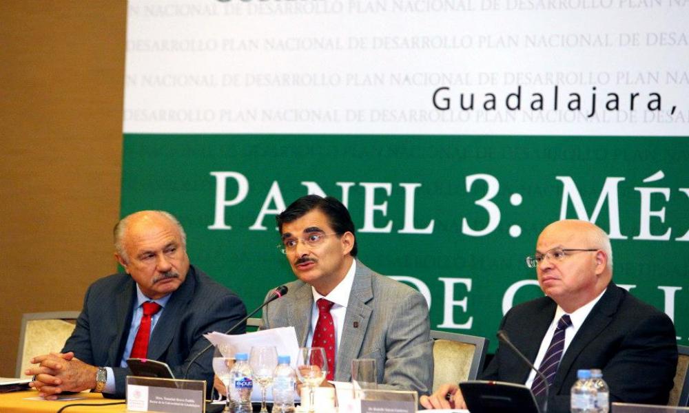 Propone UdeG mejorías en la calidad y financiamiento de la educación superior en México