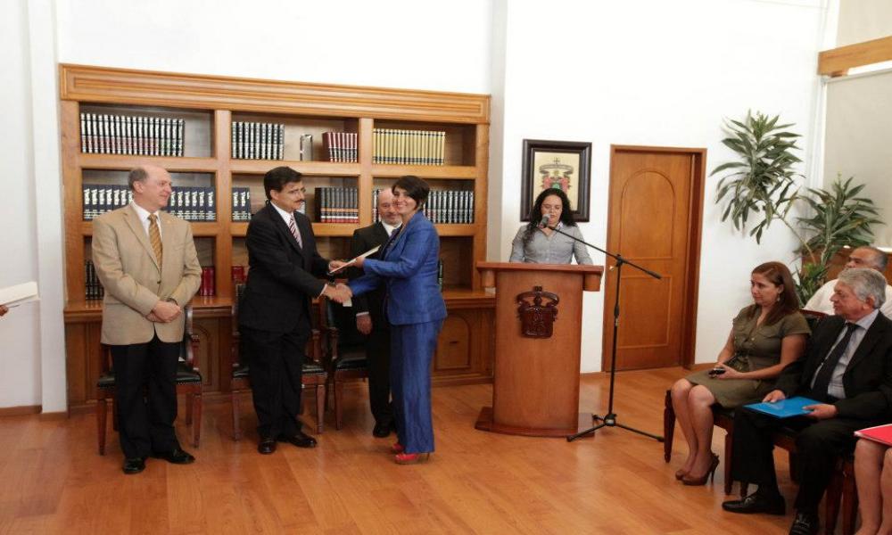 Toma protesta el equipo de trabajo del Rector general de la UdeG