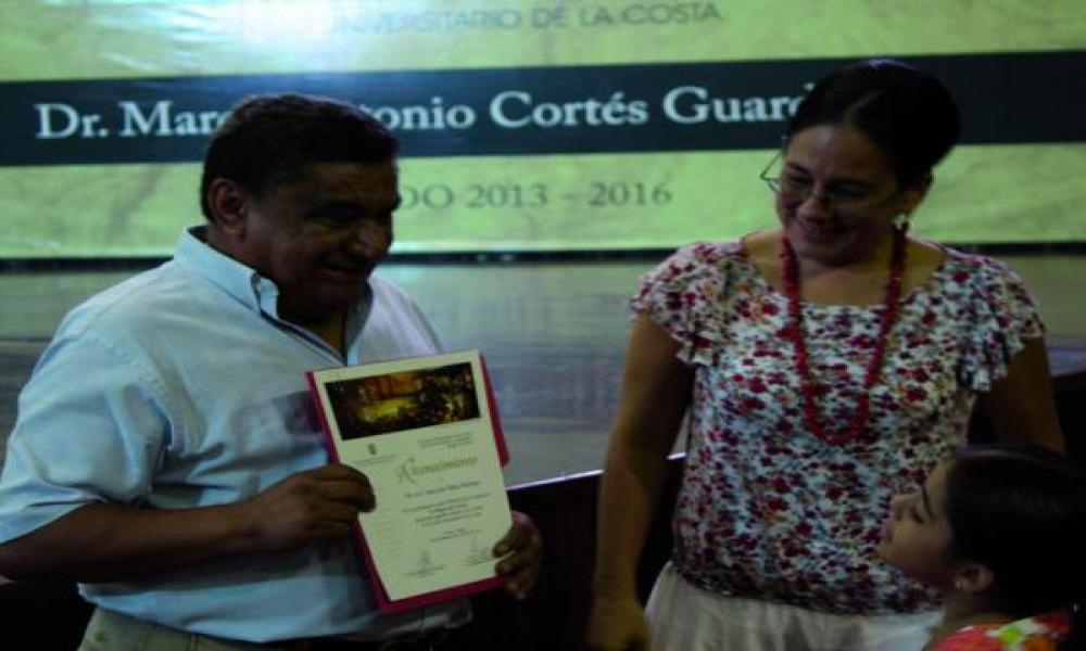 “La Magia de la Ciencia” en el CUCosta