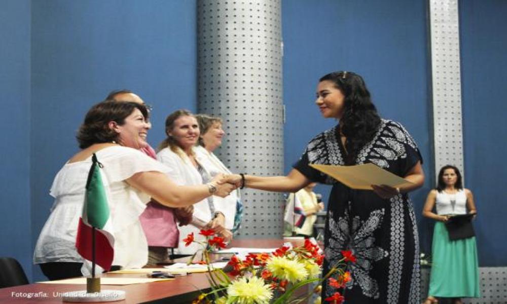 16 Profesores Obtienen Certificación Internacional del Idioma Inglés