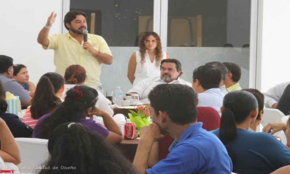 Toma Protesta Representante Sindical del CUCosta