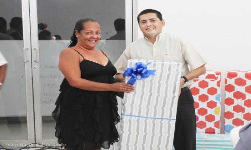 Toma Protesta Representante Sindical del CUCosta