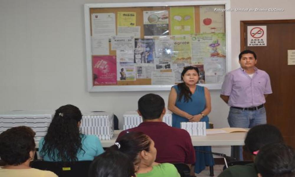 Estímulan con Reconocimientos a Trabajadores del CUCosta