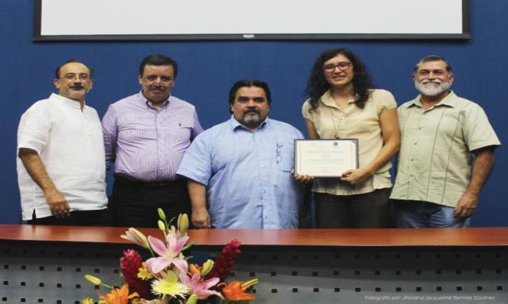 Estudios de Calidad con Trece Acreditaciones en el CUCosta