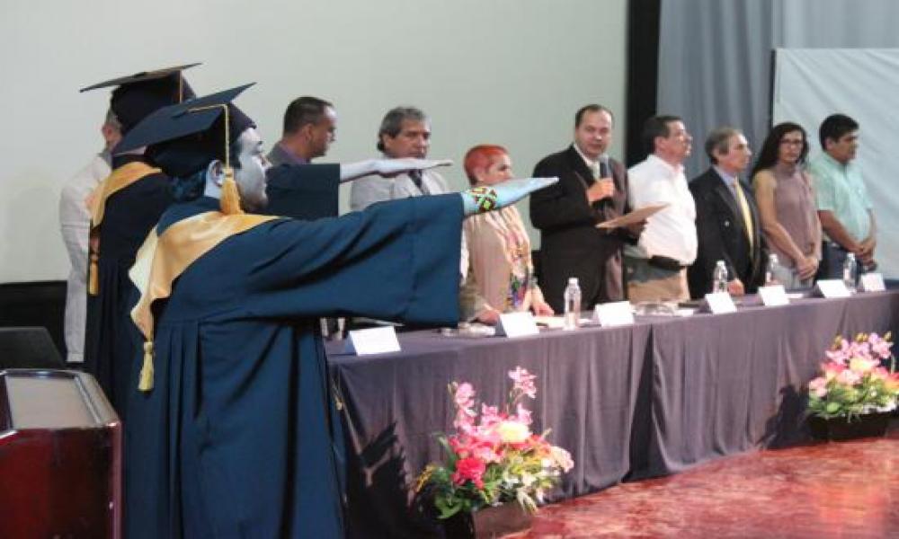 Actos Académicos de las Carreras de Licenciatura en Arquitectura y Licenciatura en Diseño para la Comunicación Gráfica