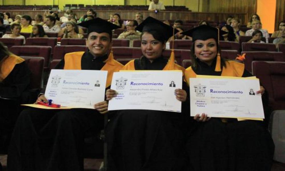 Egresa IV Generación Carrera Médico, Cirujano y Partero del CUCosta