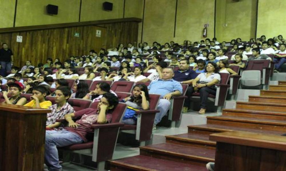 Química Sustentable en Sábados de la Ciencia del CUCosta