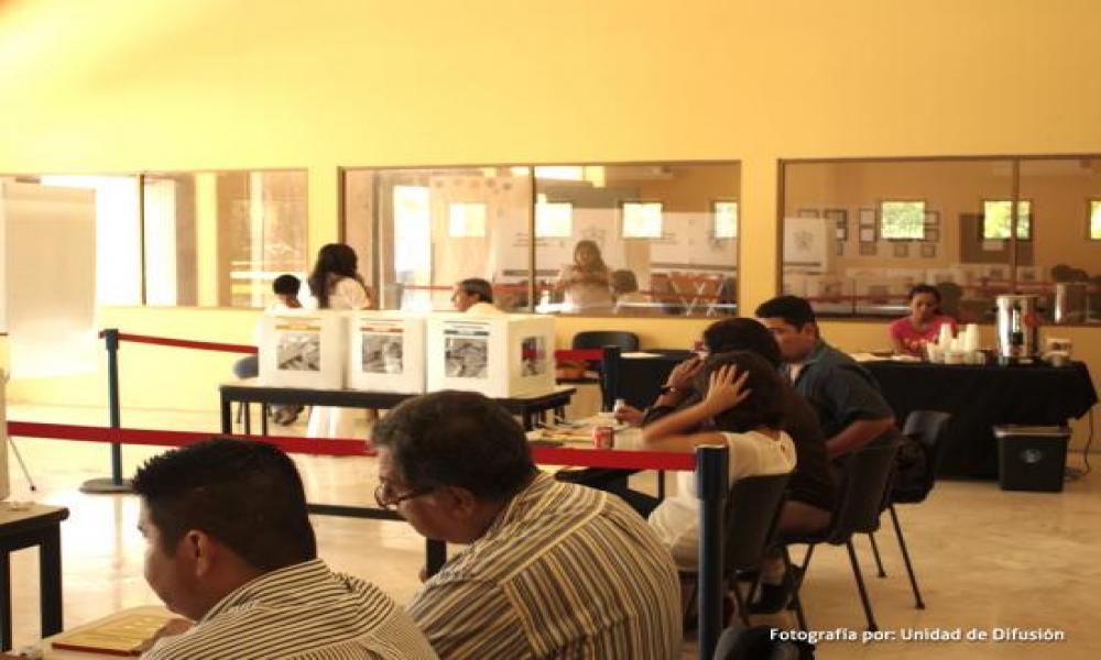 Alumnado del CUCosta elige a sus Consejeros en Blanco Proceso Electoral