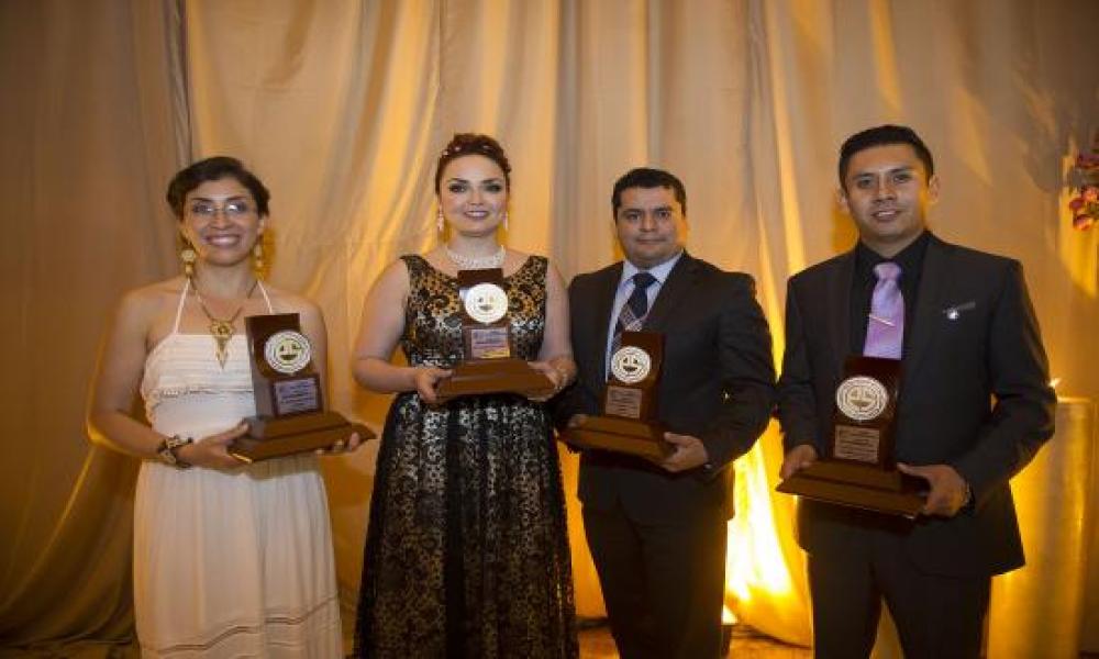 Obtiene investigador del CUCosta el galardón Pedro Sarquís Merrewe