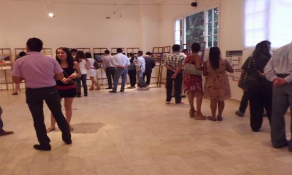 ENTRE EL AGUA AZUL Y EL MAR Proyecto de investigación “CORREDOR VERDE EN EL ESPACIO URBANO”