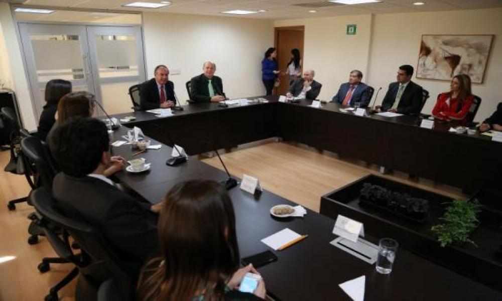 Cisco Networking Academy reconoce al CUCosta por sus 10 años continuos de actividad con la empresa