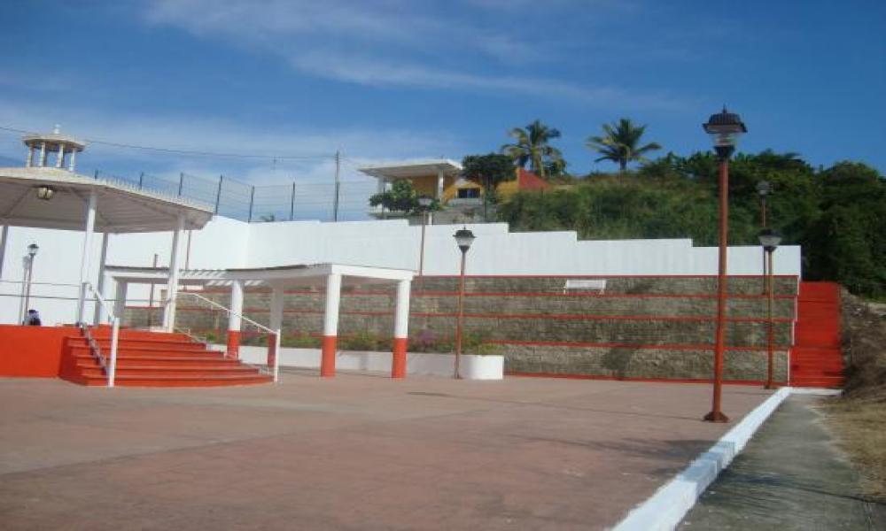 Primer campaña de limpieza de la Casa de Vinculación Mojoneras