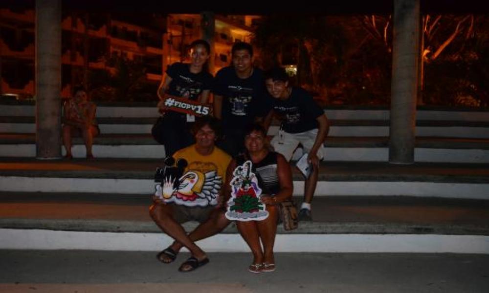 Proyección “Al otro lado del Paraíso” del 15° FICPV en Plaza Lázaro Cárdenas