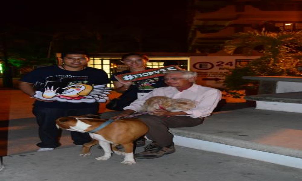 Proyección “Al otro lado del Paraíso” del 15° FICPV en Plaza Lázaro Cárdenas