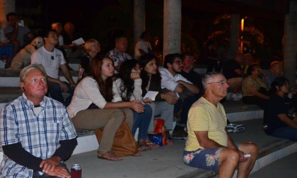 Proyección “Al otro lado del Paraíso” del 15° FICPV en Plaza Lázaro Cárdenas
