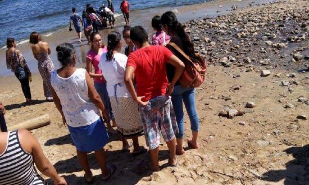 Estudiantes de Enfermería del CUCosta realizan atención médica a habitantes de la comunidad de Chimo