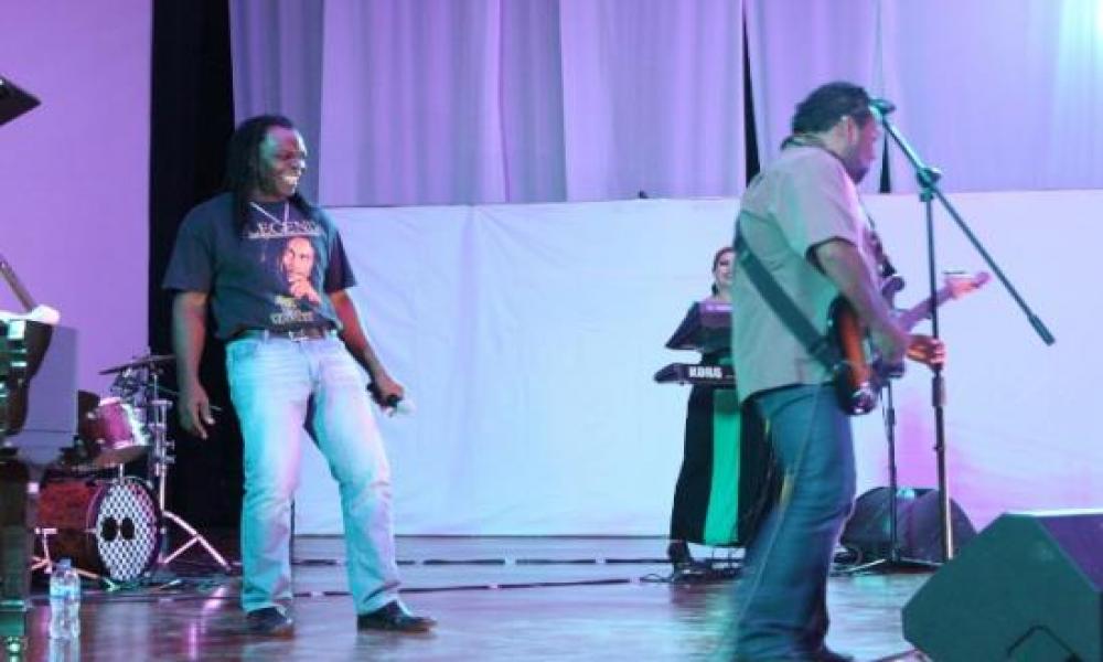 Concierto de reggae por cierre de ciclo en CUCosta