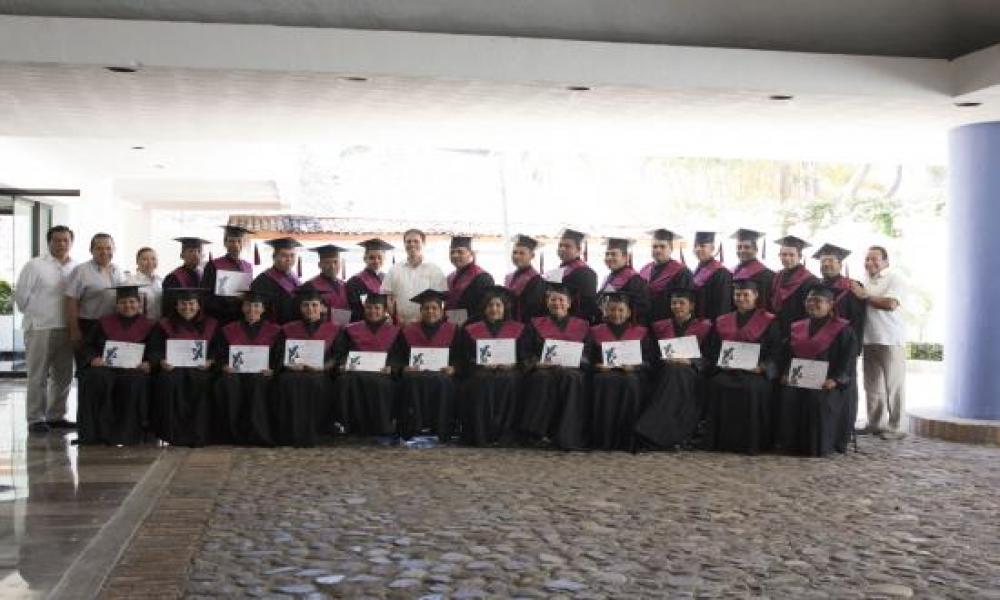 Entrega de reconocimientos al personal de los hoteles DREAMS (Puerto Vallarta y Villamagna)