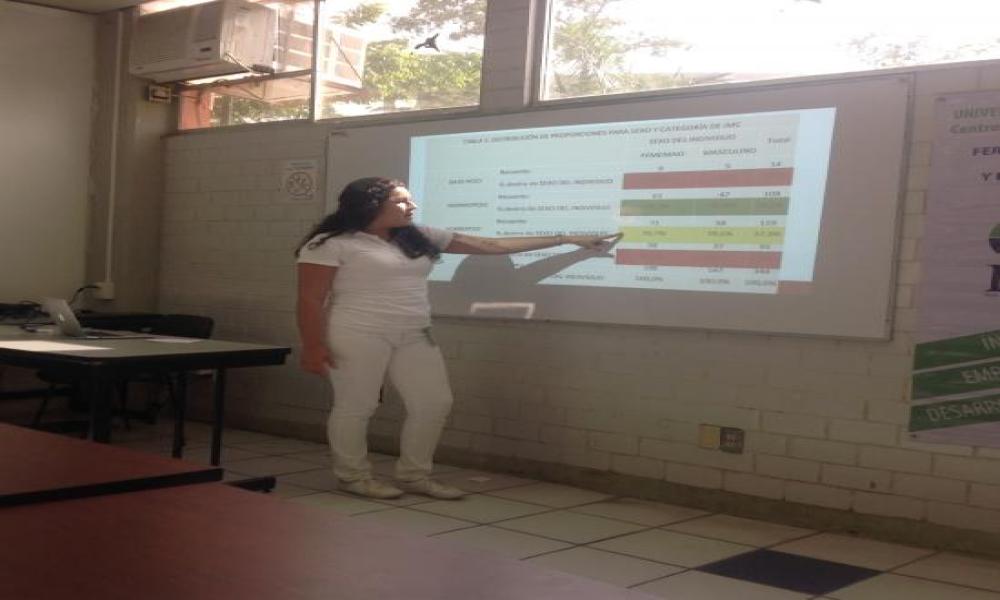 Alumnos del CUCosta presentan proyectos de investigación