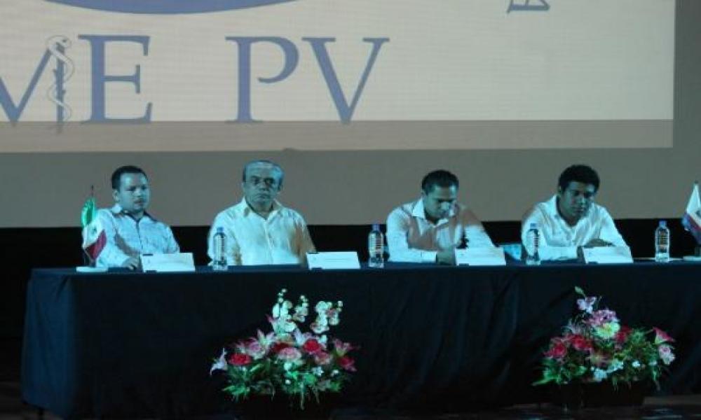 Conferencia sobre mitos y realidades del Virus del Papiloma Humano en CUCosta