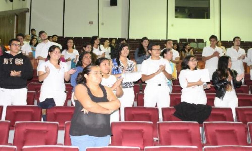 Conferencia sobre mitos y realidades del Virus del Papiloma Humano en CUCosta