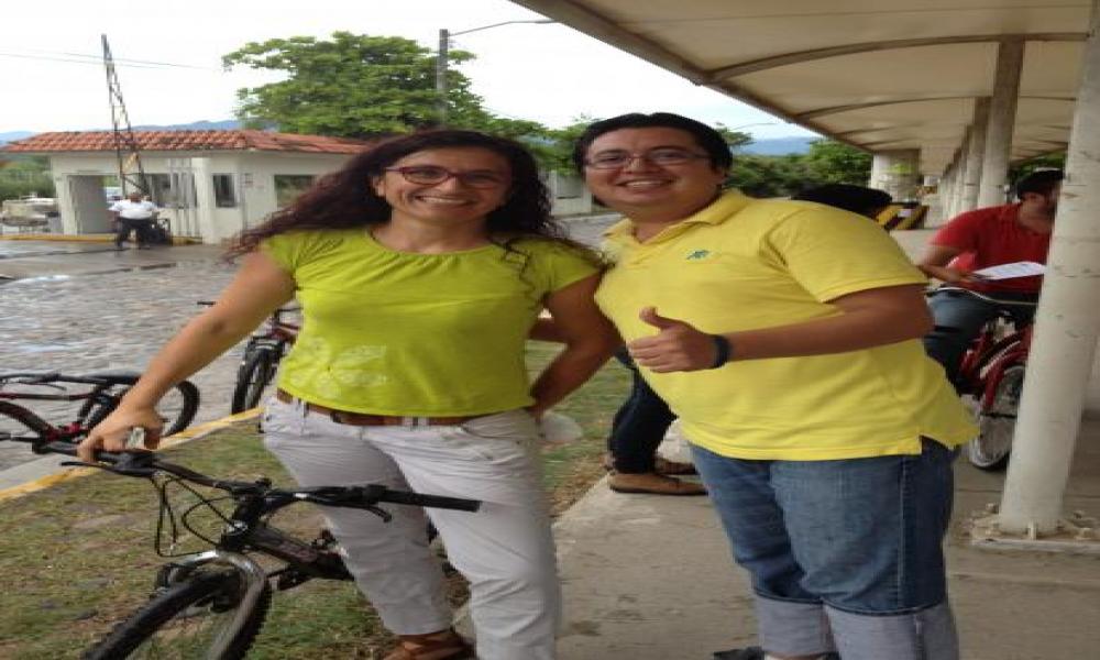 Banderazo del primer recorrido BiCinema CUC