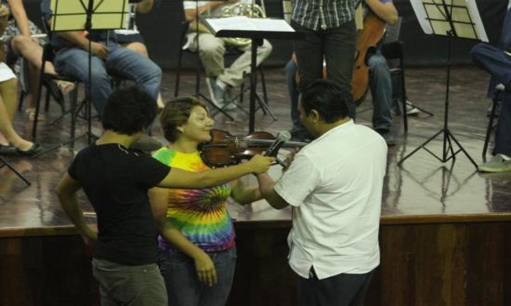 Presentan Concierto de Temporada Primavera de OEPV en CUCosta