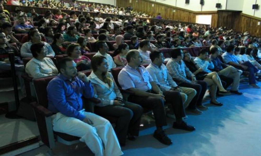 Mensaje de bienvenida para alumnos de primer ingreso ciclo 2015 “A”