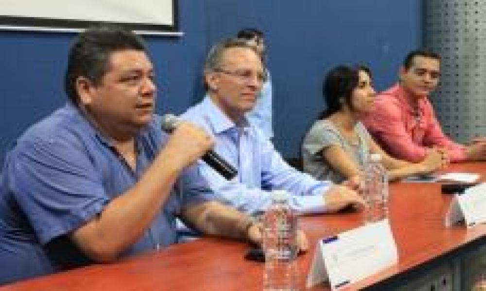 COPARMEX presenta campaña “Yo no doy mordida” a estudiantes del CUCosta