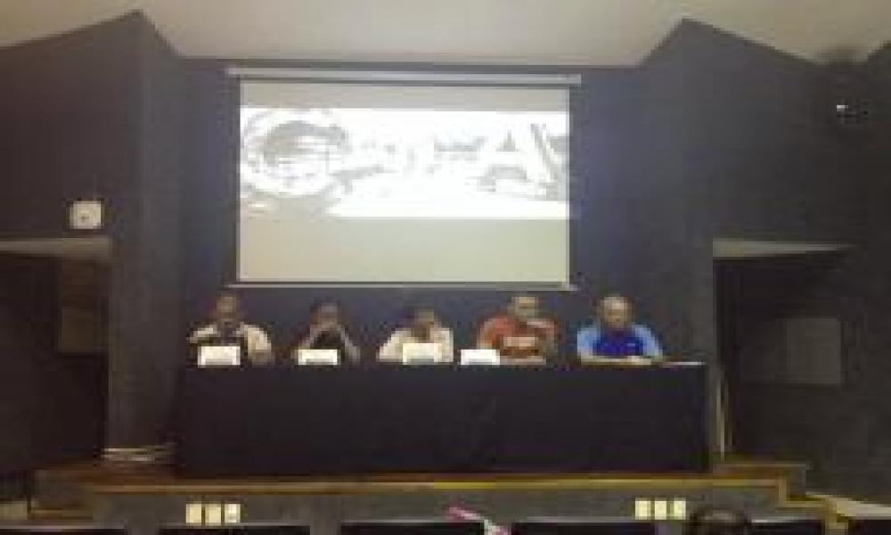 Charla sobre Artes Escénicas y Recursos Tecnológicos en CUCosta