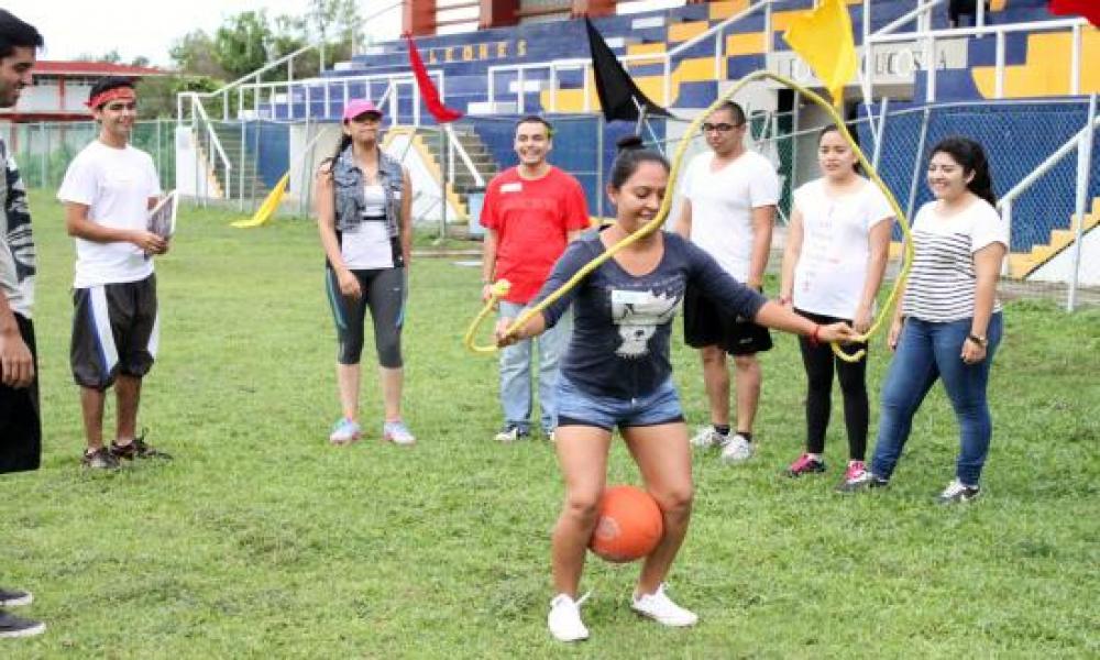 CUCosta les da la bienvenida a estudiantes del programa Delfín