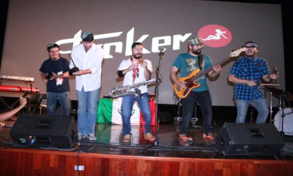 20 Aniversario de CUCosta Concierto Troker