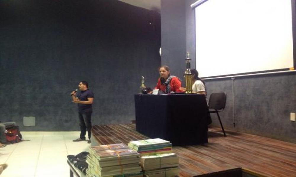 Entrega de reconocimientos a los campeones de la Liga de fútbol Leones Negros CUCosta 2014-BEntrega de reconocimientos a los campeones de la Liga de fútbol Leones Negros CUCosta 2014-B