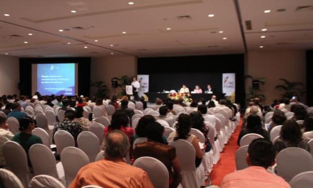 Proponen utilizar más la tecnología en procesos de evaluación educativa