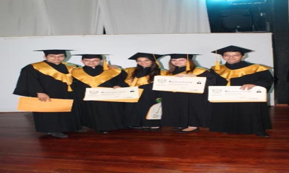 Actos Académicos de las Carreras de Arquitectura, Ingeniería Civil y Diseño para la Comunicación Gráfica