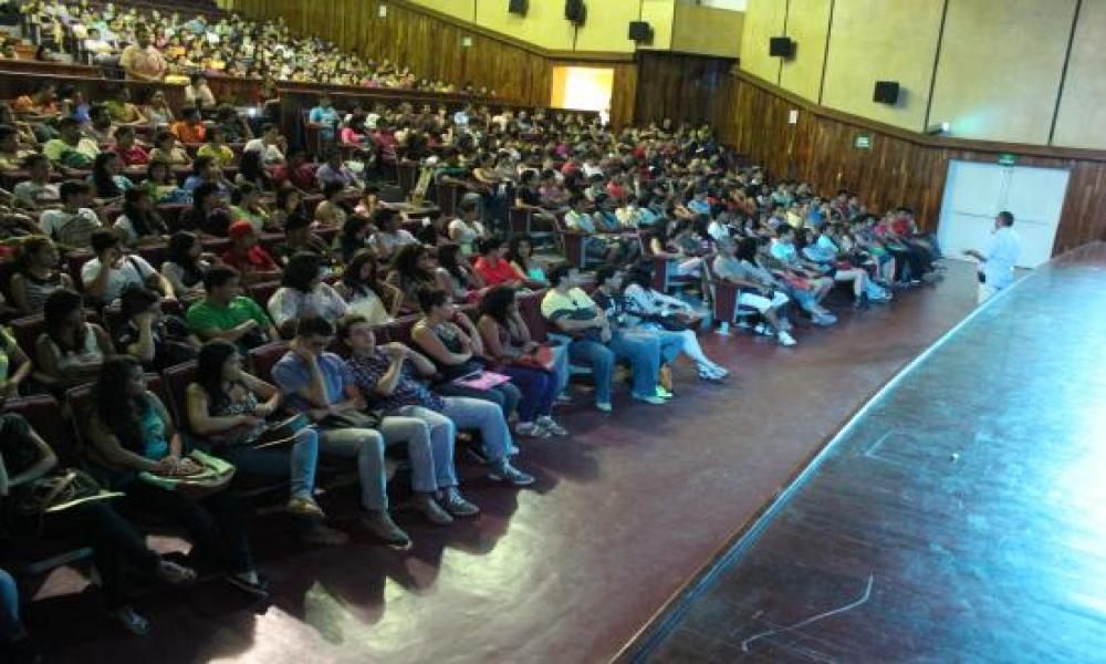 CUCosta realiza cursos de inducción para estudiantes de primer ingreso 2014-B
