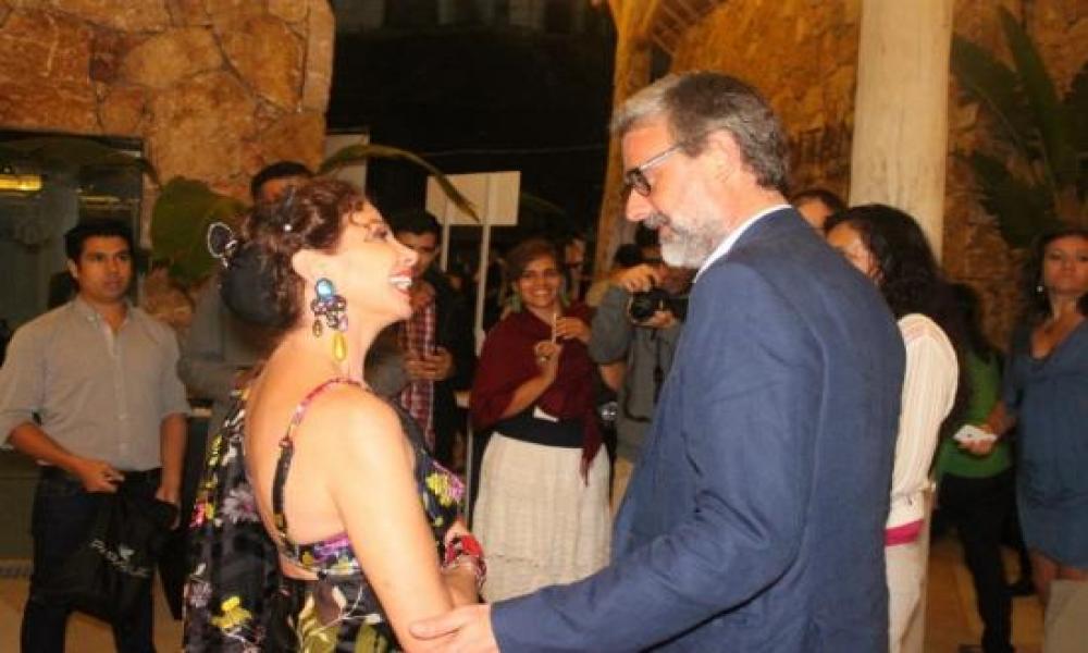 La Sección de Diversidad Premio Maguey del 15° Festival Internacional de Cine en Puerto Vallarta (FICPV) presentó la proyección de la película La amante de mi mujer con la presencia de la protagonista, Victoria Abril el domingo 15 de marzo en Mantamar Beach Club.   El evento tuvo el honor de contar con la asistencia del Lic. Raúl Padilla López, presidente del patronato del Festival Internacional de Cine en Guadalajara (FICG); Biol. Iván Trujillo Bolio, director del FICG; Dr. Marco Antonio Cortés Guardado, R