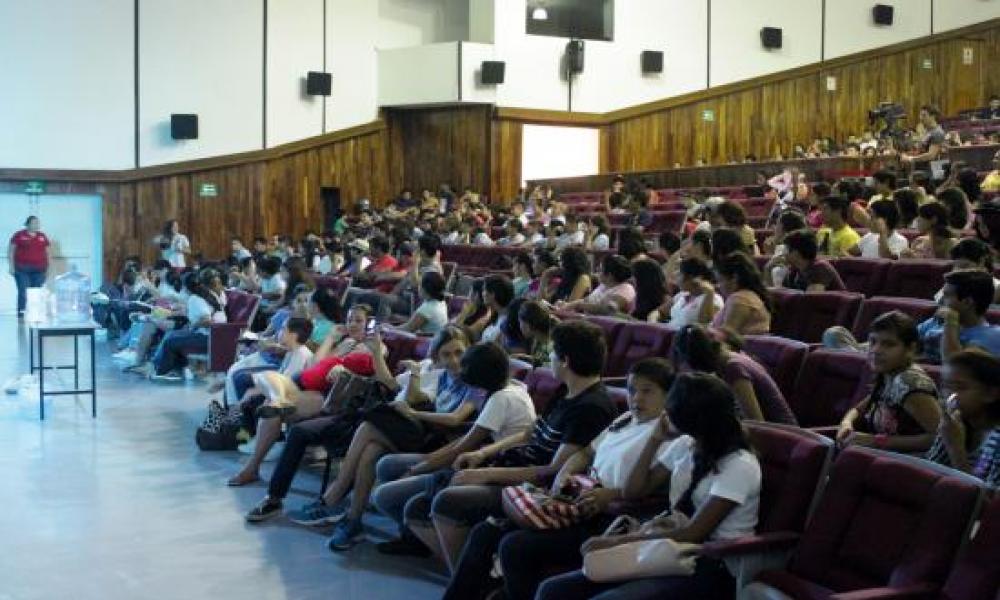 “Reacciones químicas que causan emociones” en Sábados en la Ciencia