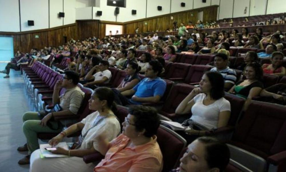 CUCosta realiza conferencia por el Día Mundial del Turismo