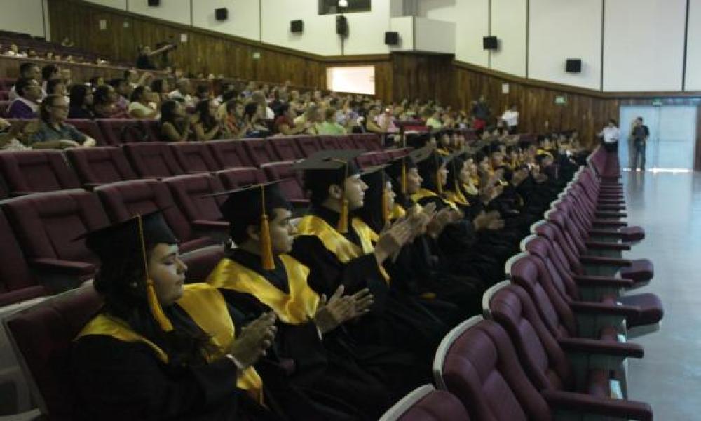 Actos Académicos de las Carreras de Licenciatura en Psicología y Licenciatura Biología