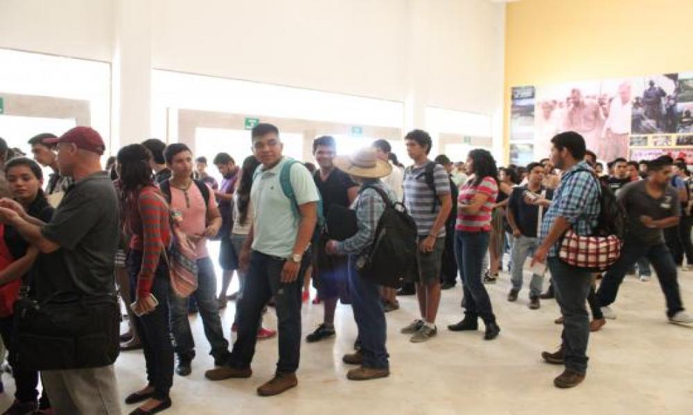 Proyección del documental “Nuestro Amigo Americano” en el CUCosta