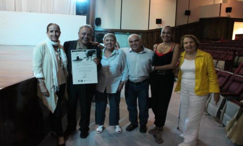 Proyección del documental “Nuestro Amigo Americano” en el CUCosta