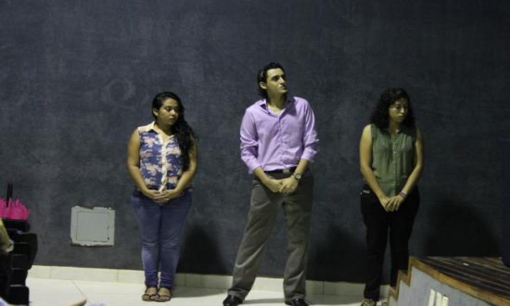 Alumnos de Arquitectura del CUCosta presentan propuesta para proyecto de restauración a la Escuela Primaria Urbana “15 de Mayo”