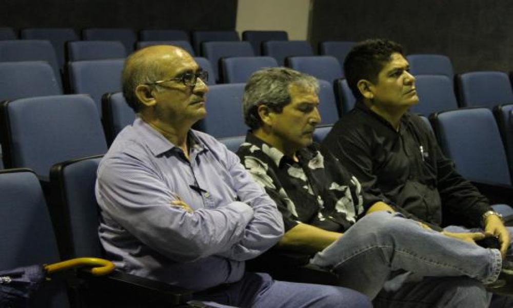 Alumnos de Arquitectura del CUCosta presentan propuesta para proyecto de restauración a la Escuela Primaria Urbana “15 de Mayo”