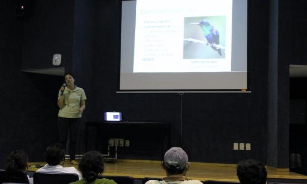Conferencia sobre la observación de las aves en CUCosta