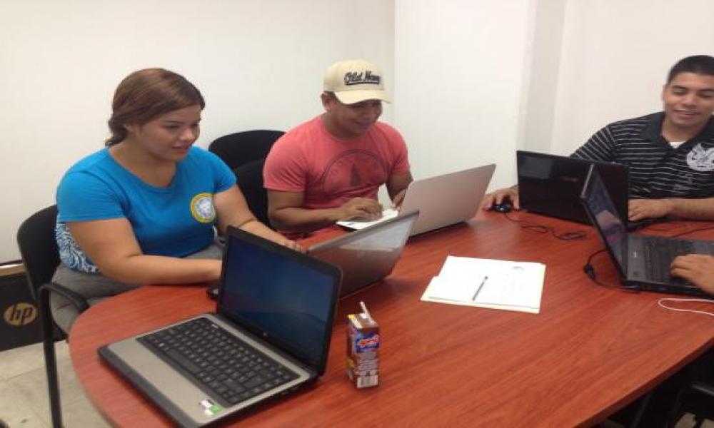 CUCosta apoya a emprendedores con su Incubadora de Negocios CIDE